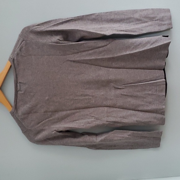 G.H. Bass long sleeve - Picture 3 of 4